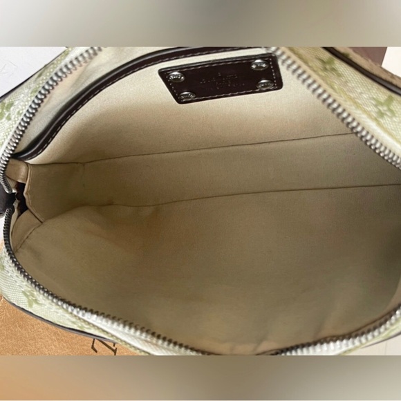 LOUIS VUITTON CONTE DE FEES MINI LIL POCHETTE “FAIRY TALE” - Picture 16 of 16